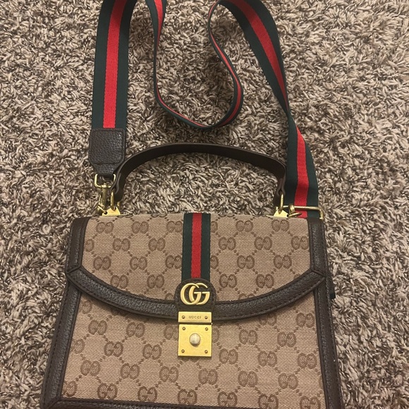 Gucci bag - Picture 2 of 3